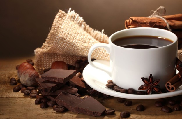 shokolad-zerna-kofe-coffee-orexi-chashka