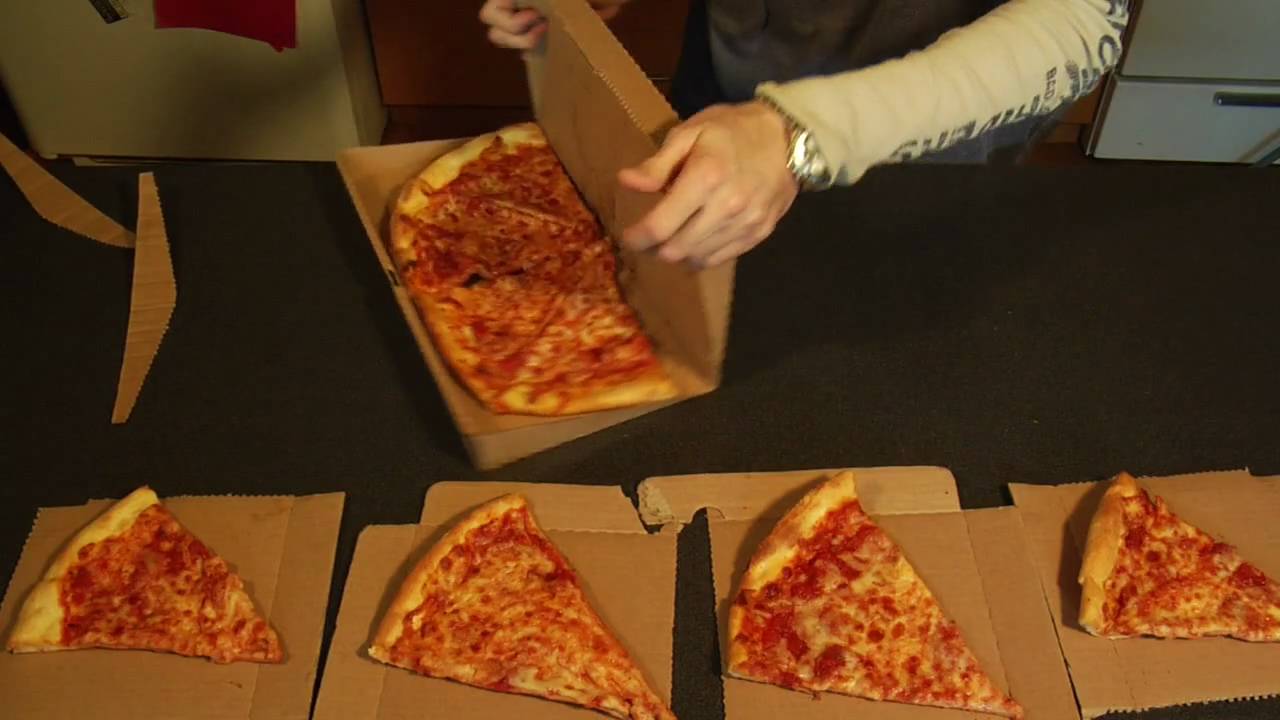 Половина коробки под пиццу
